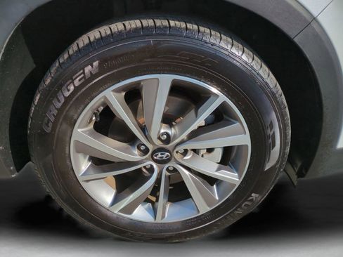 Used 2020 Hyundai Santa Fe Limited w/ Cargo Package image 11