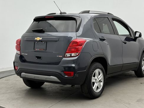 Used 2021 Chevrolet Trax LT AWD/4WD image 7