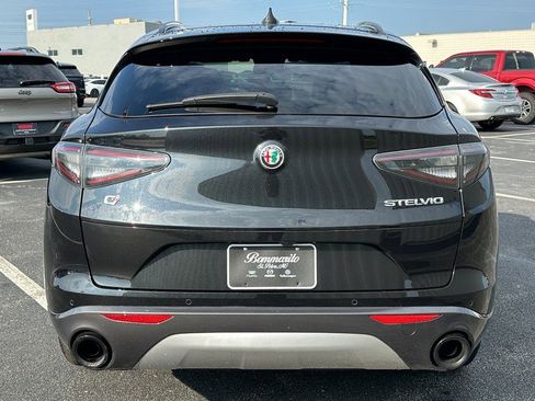 Used 2024 Alfa Romeo Stelvio Ti image 6