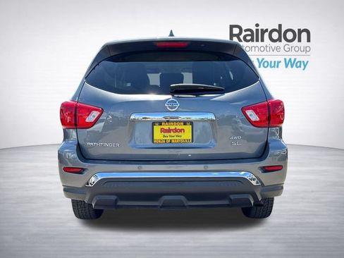 Used 2019 Nissan Pathfinder SL AWD/4WD image 6