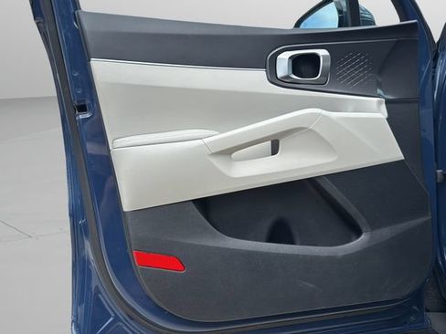 Used 2024 Kia Sorento S w/ Panoramic Sunroof Package FWD image 31