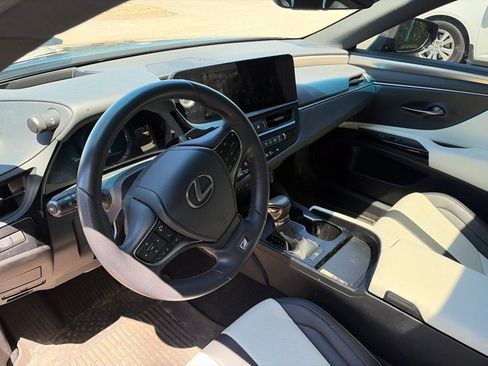 Used 2024 Lexus ES 350 F Sport w/ Technology Package FWD image 6