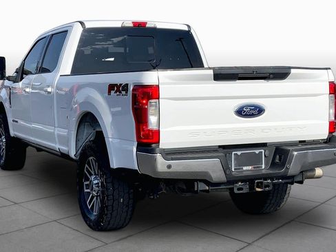 Used 2019 Ford F250 Lariat w/ Lariat Ultimate Package AWD/4WD image 12