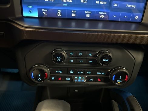 Certified 2022 Ford Bronco Outer Banks image 22