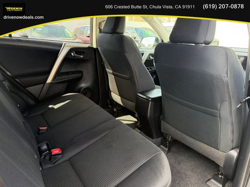 Used 2015 Toyota RAV4 XLE FWD image 14