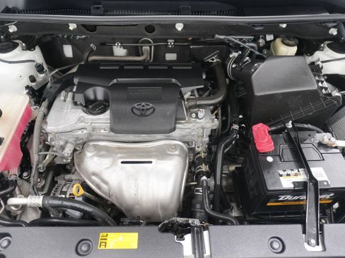 Used 2014 Toyota RAV4 Limited w/ Technology Package AWD/4WD image 34