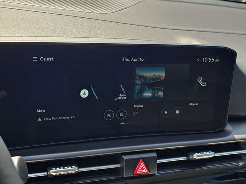 New 2026 Kia Sportage SX AWD/4WD image 24