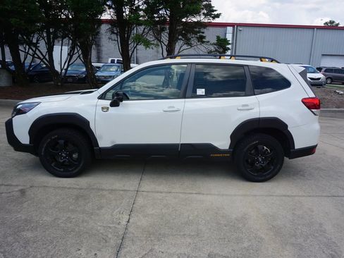Used 2023 Subaru Forester Wilderness AWD/4WD image 19