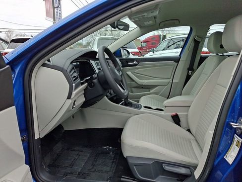Certified 2023 Volkswagen Jetta S image 13