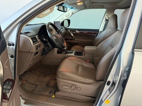 Used 2019 Lexus GX 460 Premium AWD/4WD image 15