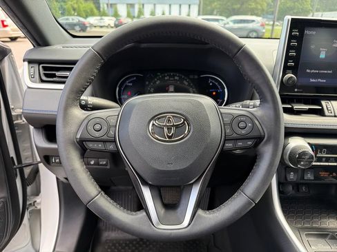 Used 2022 Toyota RAV4 XSE w/ XSE Grade Weather Package AWD/4WD image 15