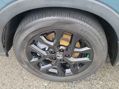 Certified 2024 Honda HR-V Sport image 9
