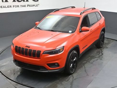 Used 2021 Jeep Cherokee Latitude Plus AWD/4WD image 45