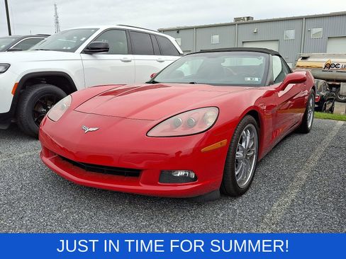 Used 2005 Chevrolet Corvette Convertible w/ Preferred Equipment Group RWD image 2