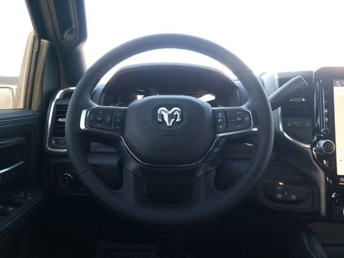New 2025 RAM 2500 Laramie w/ Night Edition AWD/4WD image 41