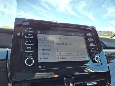 Used 2023 Toyota Camry LE image 54