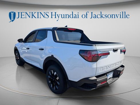 New 2026 Hyundai Santa Cruz SE FWD image 5
