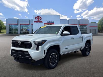Used 2025 Toyota Tacoma TRD Sport