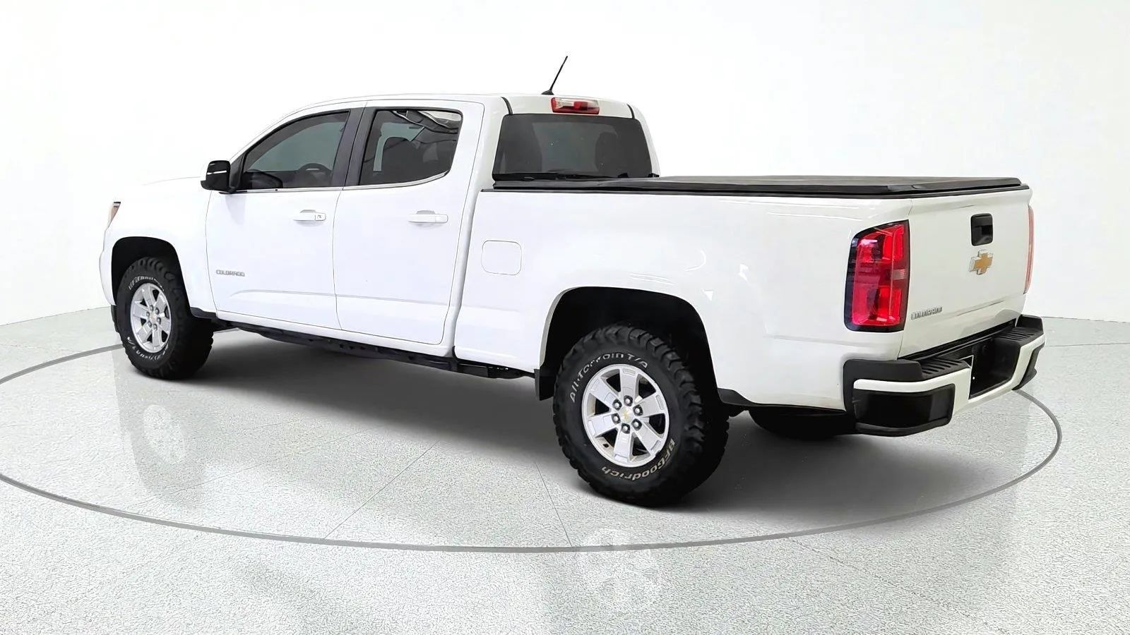 Used 2020 Chevrolet Colorado W/T w/ WT Convenience Package RWD image 6