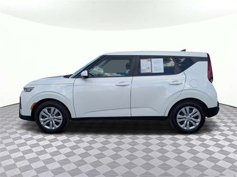 Used 2020 Kia Soul LX image 6