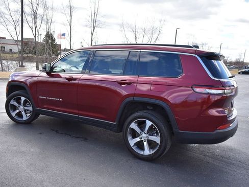 Used 2024 Jeep Grand Cherokee L Limited image 9