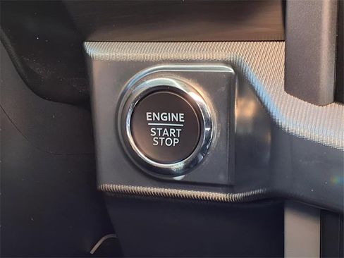 Used 2024 Ford F150 Lariat w/ FX4 Off-Road Package image 18