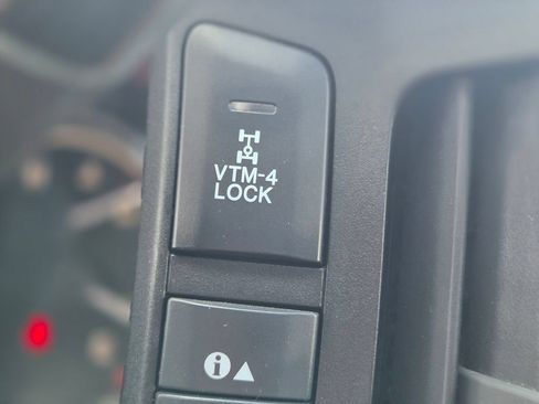 Used 2014 Honda Ridgeline SE image 36