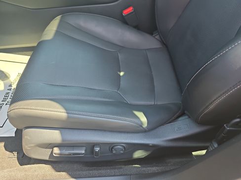 Used 2023 Honda Accord Touring image 28