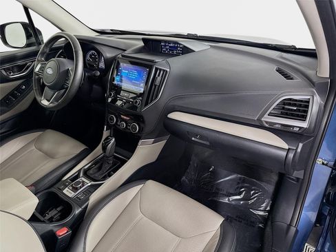 Used 2022 Subaru Forester Limited AWD/4WD image 31