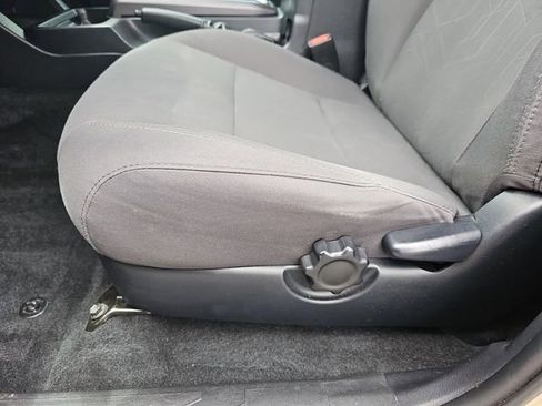 Used 2019 Toyota Tacoma TRD Sport RWD image 16