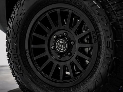 Used 2024 Toyota Land Cruiser image 87