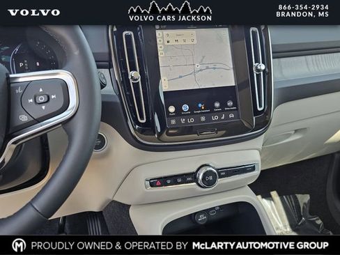 New 2026 Volvo XC40 B5 Plus w/ Protection Package Premier image 9