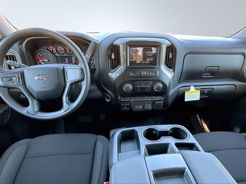 New 2026 Chevrolet Silverado 1500 Custom Trail Boss w/ LPO, Dark Essentials Package image 5