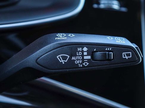 New 2026 Audi Q7 2.0T Premium image 33