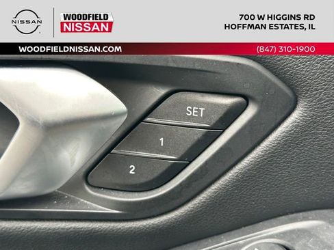 Used 2024 BMW 330i xDrive Sedan image 19