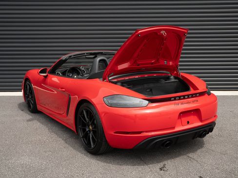 Certified 2025 Porsche 718 Boxster GTS RWD image 26