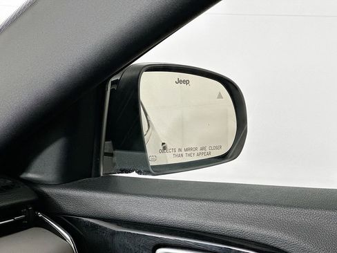 Used 2024 Jeep Compass Limited AWD/4WD image 27