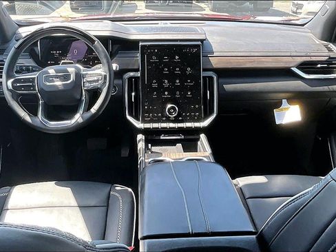 Used 2026 GMC Acadia Denali w/ Super Cruise Package AWD/4WD image 5