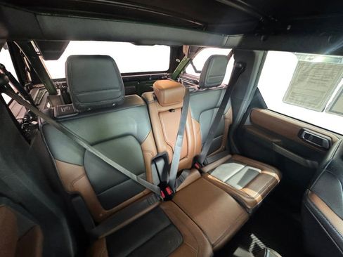 Used 2023 Ford Bronco Outer Banks AWD/4WD image 16