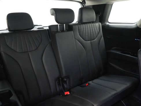 Used 2025 Hyundai Palisade Limited AWD/4WD image 14