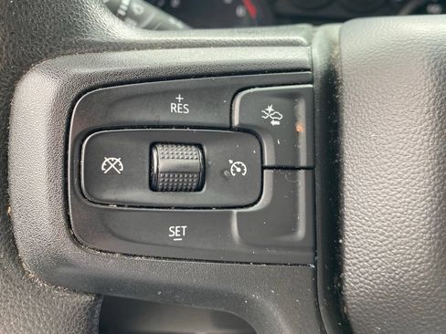 Used 2023 Chevrolet Silverado 1500 Custom AWD/4WD image 28