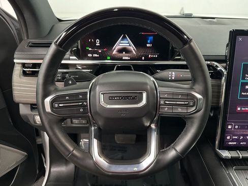 Used 2025 GMC Sierra EV Denali AWD/4WD image 16