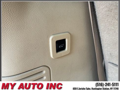 Used 2011 Ford Expedition XLT w/ 202A Rapid Spec Order Code AWD/4WD image 36