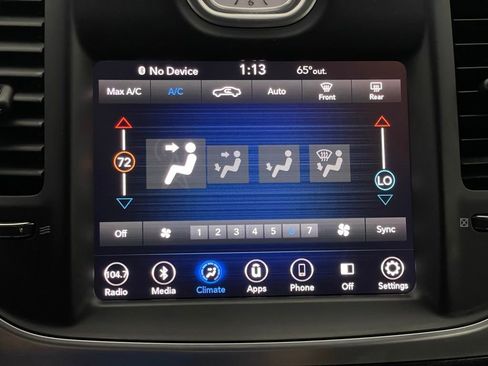 Used 2019 Chrysler 300 Touring w/ Sport Appearance Package RWD image 22