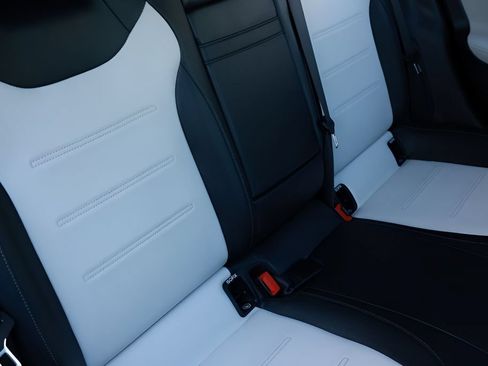 Used 2022 Mercedes-Benz CLA 35 AMG 4MATIC image 26