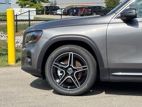 New 2026 Mercedes-Benz GLB 250 4MATIC image 6