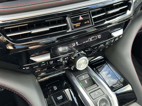 Used 2026 Acura MDX A-Spec image 28