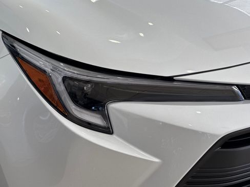 New 2026 Toyota Corolla XLE image 28