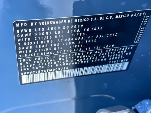 New 2026 Volkswagen Taos SE image 26