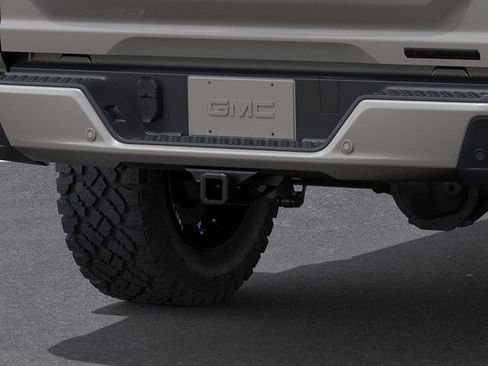 New 2026 GMC Canyon Elevation w/ LPO, Black Badging Package RWD image 14